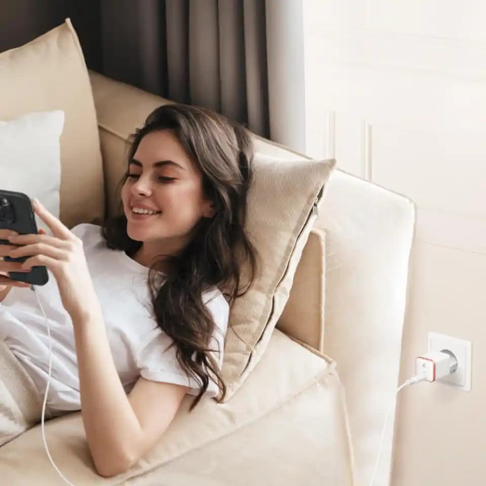 30W USB-C Güç Adaptörleri: Hızlı ve Taşınabilir Şarj Çözümünüz