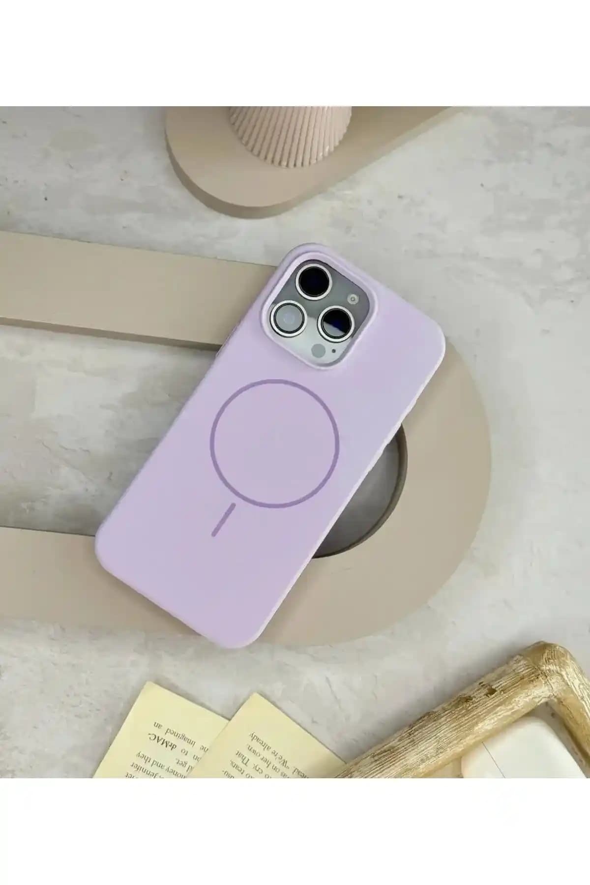 Apple iPhone 16 Pro Max için MagSafe Silikon Kılıf İncelemesi ve Kullanım Avantajları