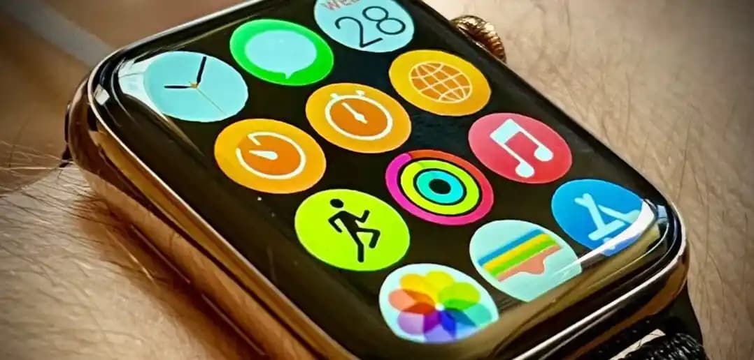 Apple Watch Ekran Boyutlarındaki Gelişmeler ve Kullanıcı Deneyimine Etkileri