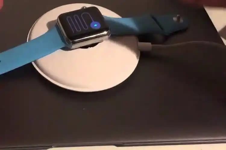 Apple Watch Nasıl Doğru Şarj Edilir ve Pil Sağlığını Koruma Yöntemleri