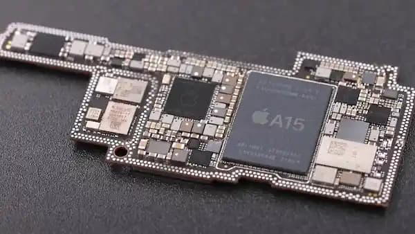 Biyonik Çip Teknolojisi: Beyin ve Vücut Fonksiyonlarını Geliştiren Yenilikler