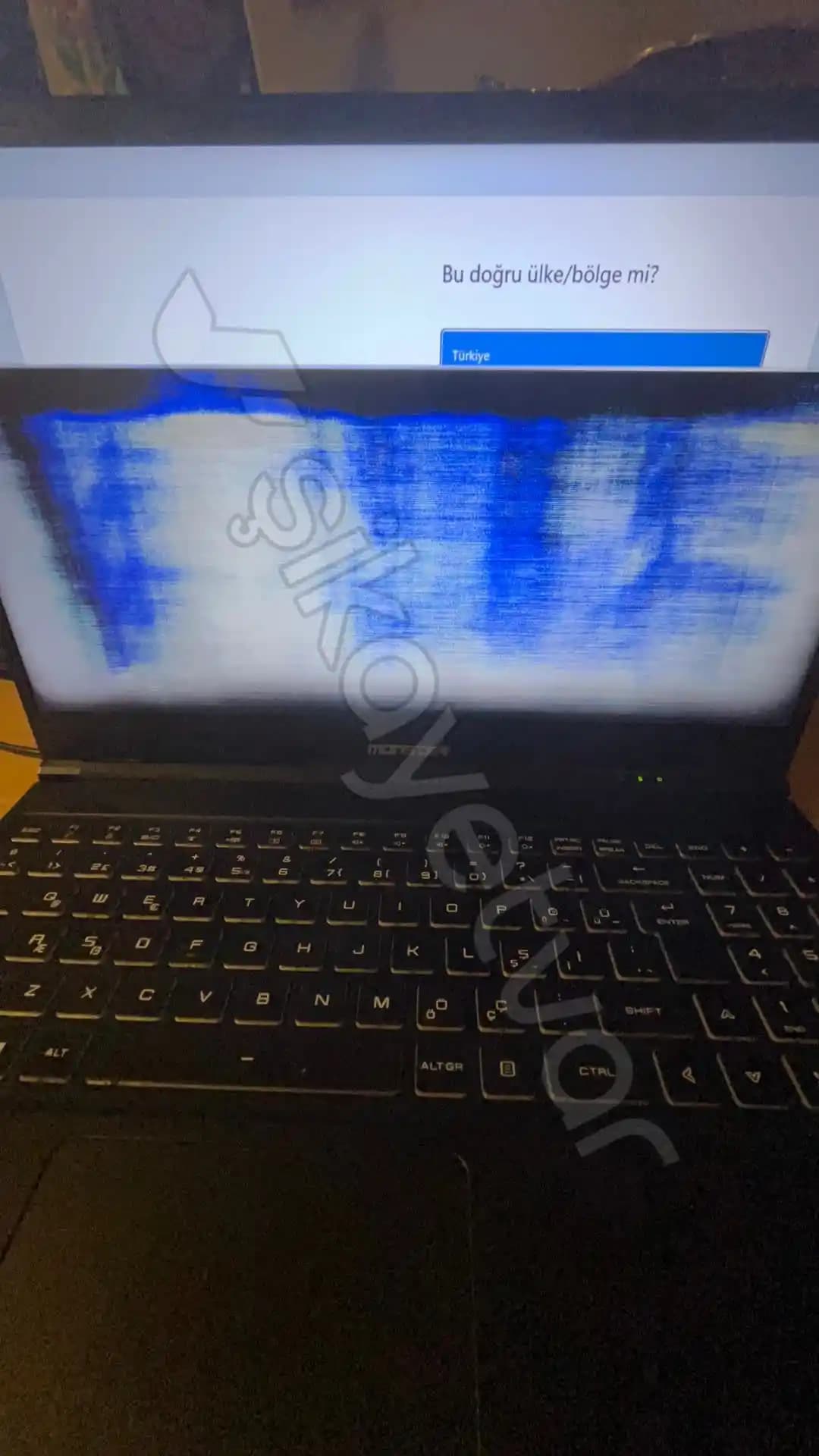 Ekranda Kararma Nedenleri ve Çözüm Yolları Bilmeniz Gerekenler