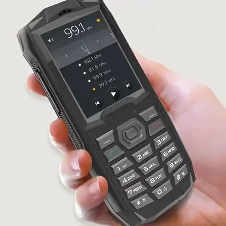 En İyi Askeri Telefonlar: Dayanıklılık ve Güvenilirlikte Öne Çıkan Özellikler