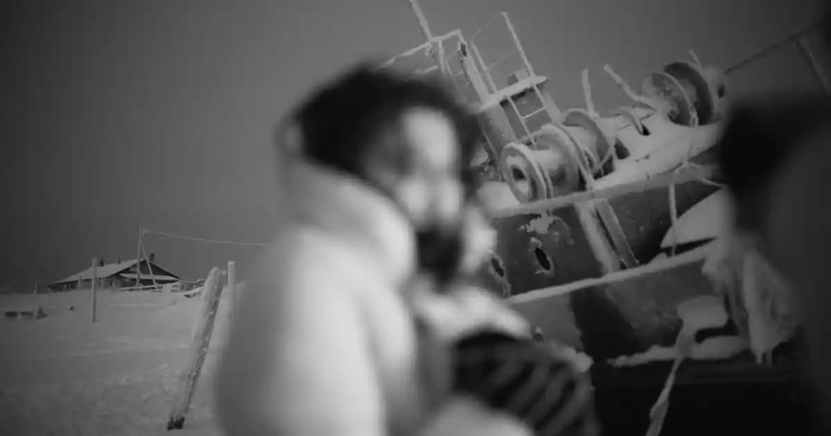 Galaxy SmartTag 2 ve Apple AirTag Karşılaştırması: Teknoloji ve Kullanım Farkları