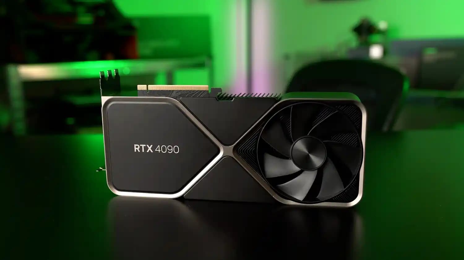 NVIDIA RTX 4090 Grafik Kartı: Güç, Bellek ve Performans Özellikleri