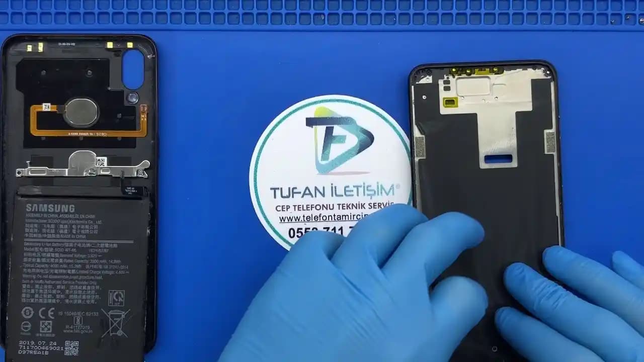 Samsung Galaxy A10s Ekran Değişimi: Süreç, Dikkat Edilmesi Gerekenler ve Uzman Tavsiyeleri