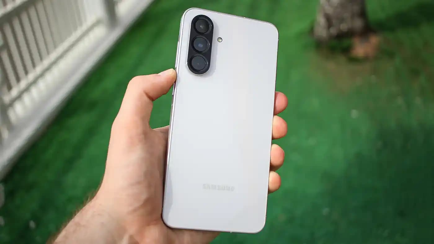 Samsung Telefonlarda 120 Hz Ekran Yenileme Hızı ve Kullanım Avantajları