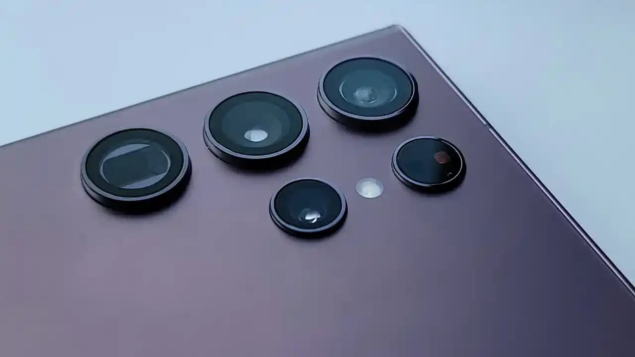 Samsung’un En İyi Kameralı Telefonları: Güncel Kamera Teknolojileri ve Özellikleri