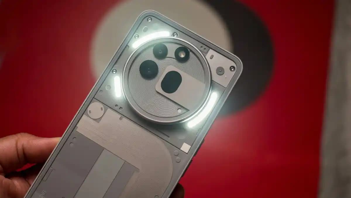 500 Dolar Aralığında Nothing Phone 3a ve Alternatif Akıllı Telefon Seçenekleri