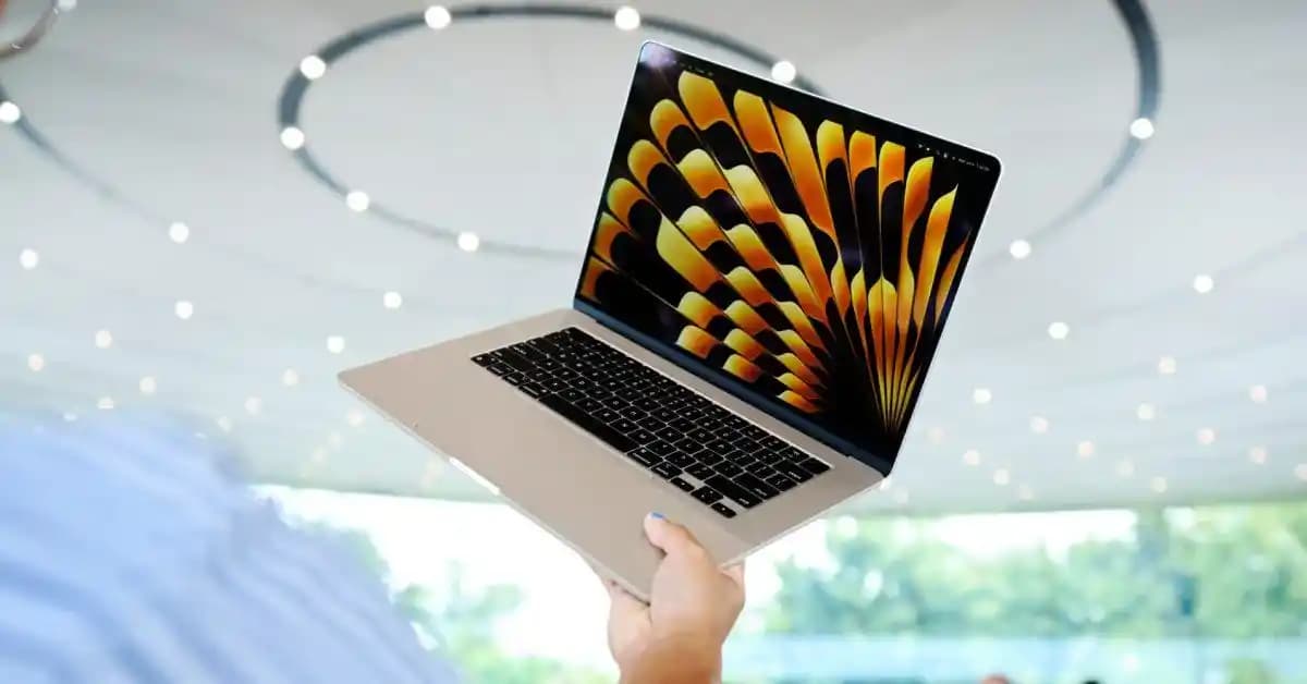 Dell, HP ve Lenovo'nun Apple'ın Dizüstü Bilgisayar Tasarım Trendine Karşı Stratejileri ve Performans Karşılaştırması