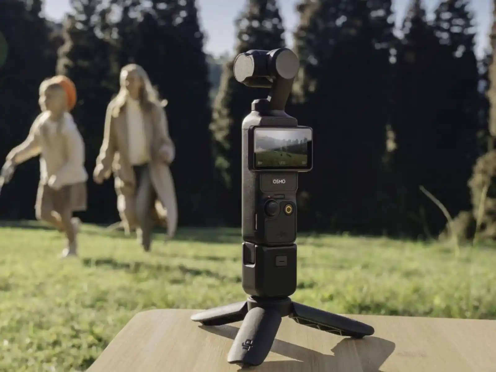 DJI Osmo Pocket 4: Sensör Yenilikleri ve Dikey Çekim Modu ile Gelen Güncellemeler