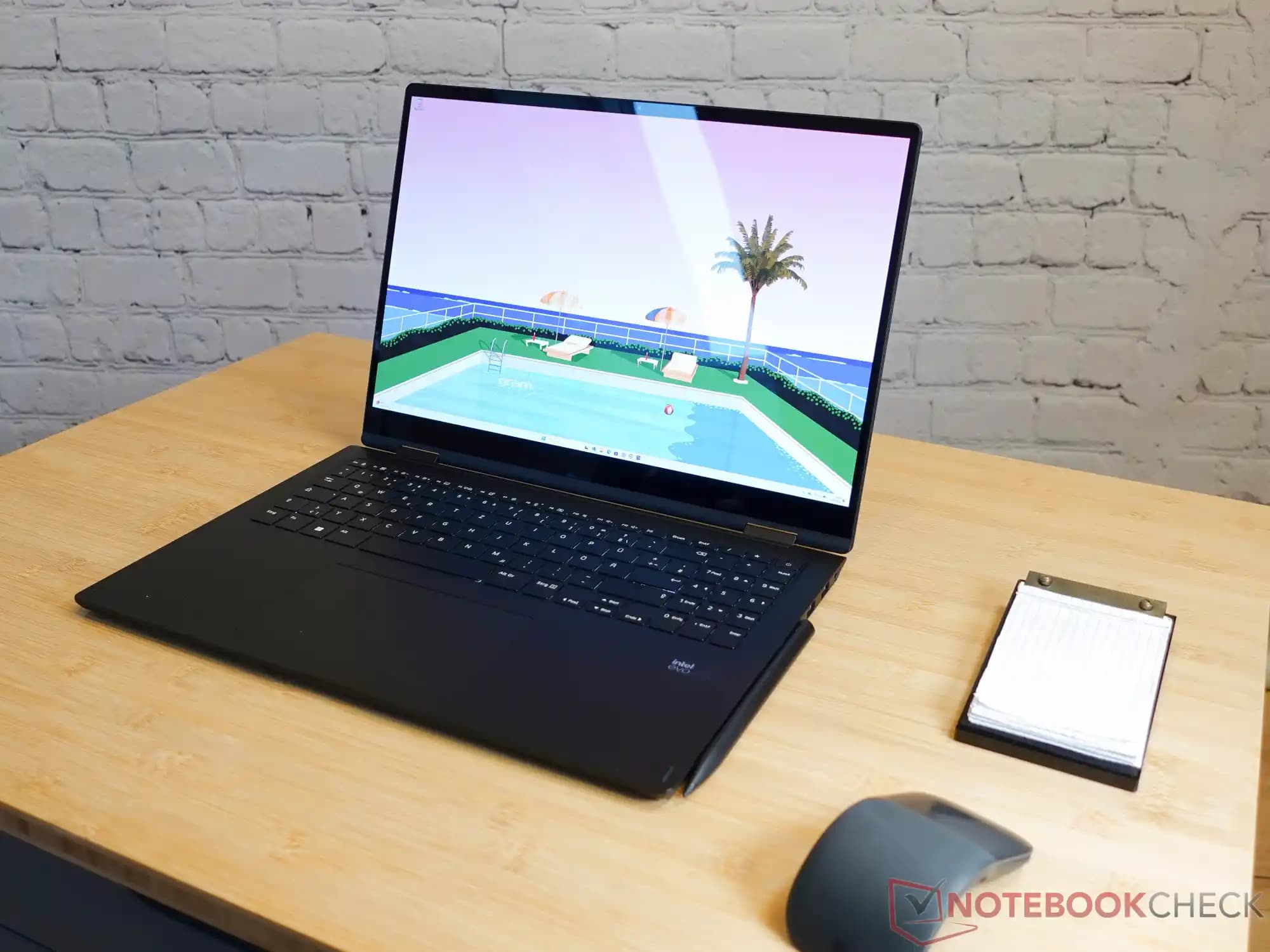 Hafif Notebook Seçimi: Taşınabilirlik ve Performans Dengesi Sağlayan Modeller