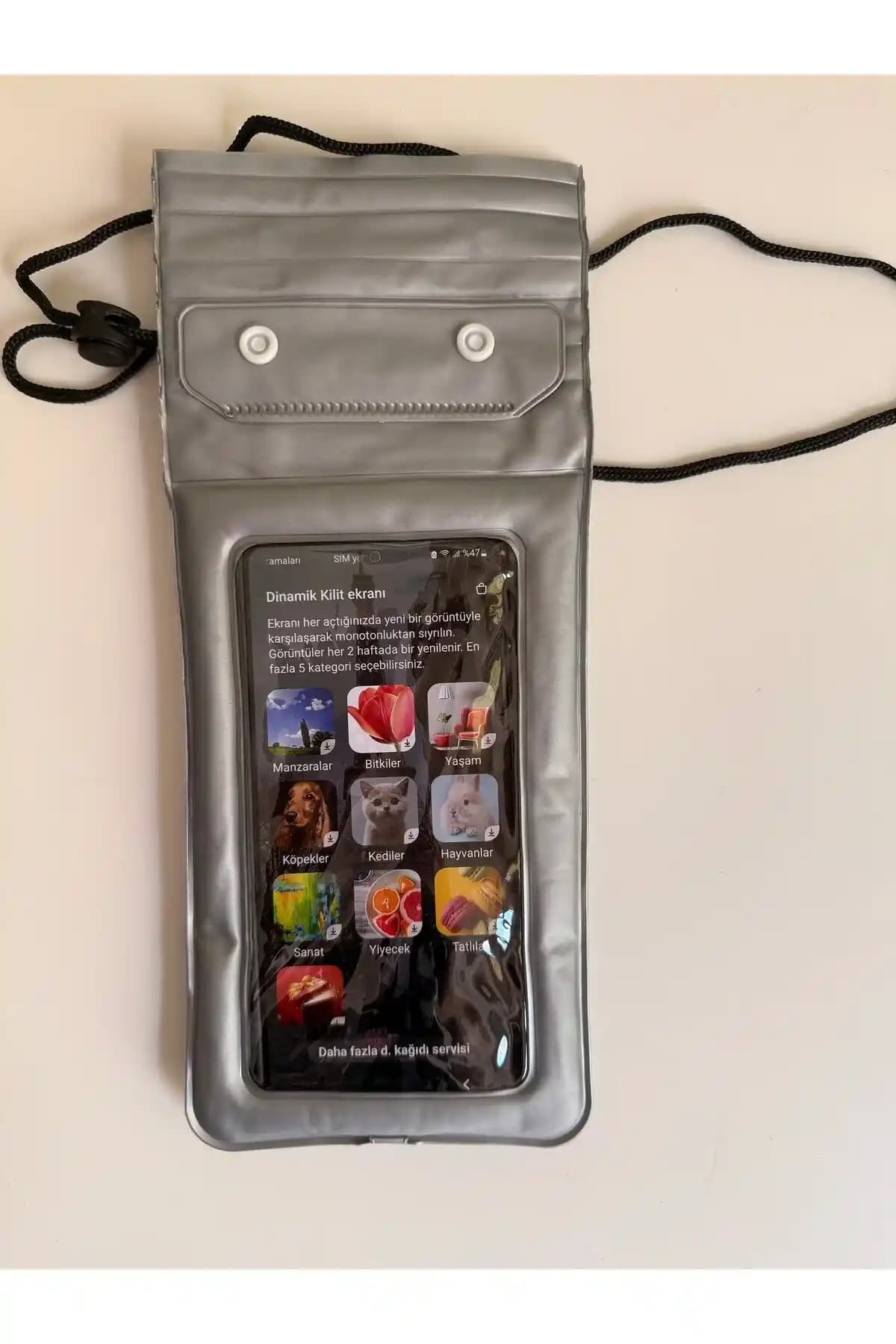 Havuzda Telefon Kullanımı İçin En İyi Su Geçirmez Koruyucu Seçenekleri ve İpuçları