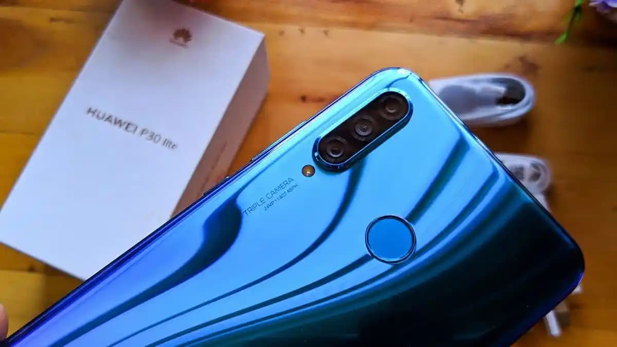 Huawei Fiyat-Performans Telefonları Piyasa Konumu ve Özellikleri Analizi