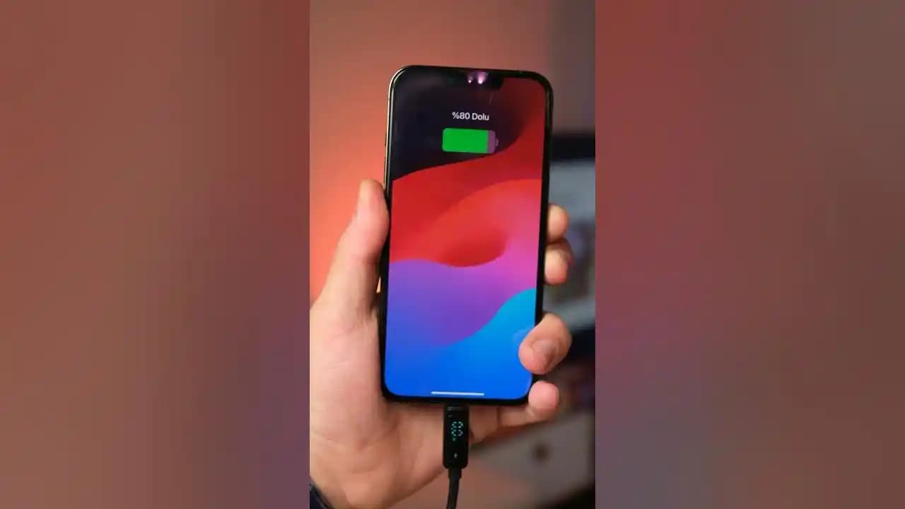 iPhone 13'ün Şarj Voltajı ve Güncel Şarj Teknolojileri Hakkında Bilgiler