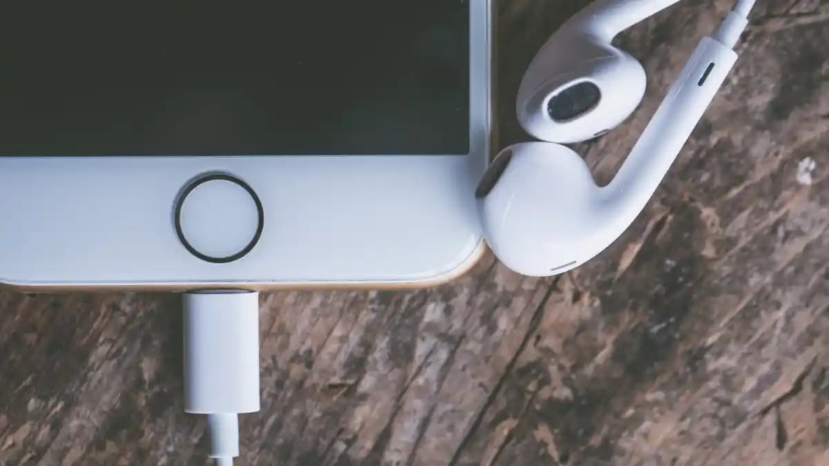 iPhone Kulaklık Modunda Kalma Sorunu ve Çözüm Yolları