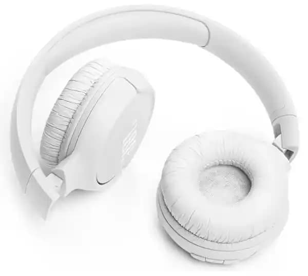 JBL Tune 520 Kablosuz Kulaklık: Uzun Pil Ömrü ve Suya Dayanıklılık Özellikleriyle