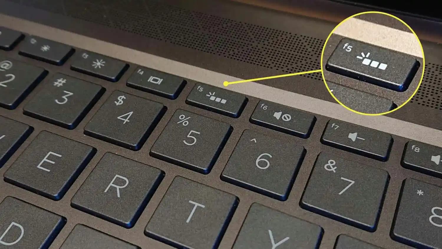 Klavye Işıklandırması Özellikleri ve Kullanıcı Dikkat Etmesi Gerekenler