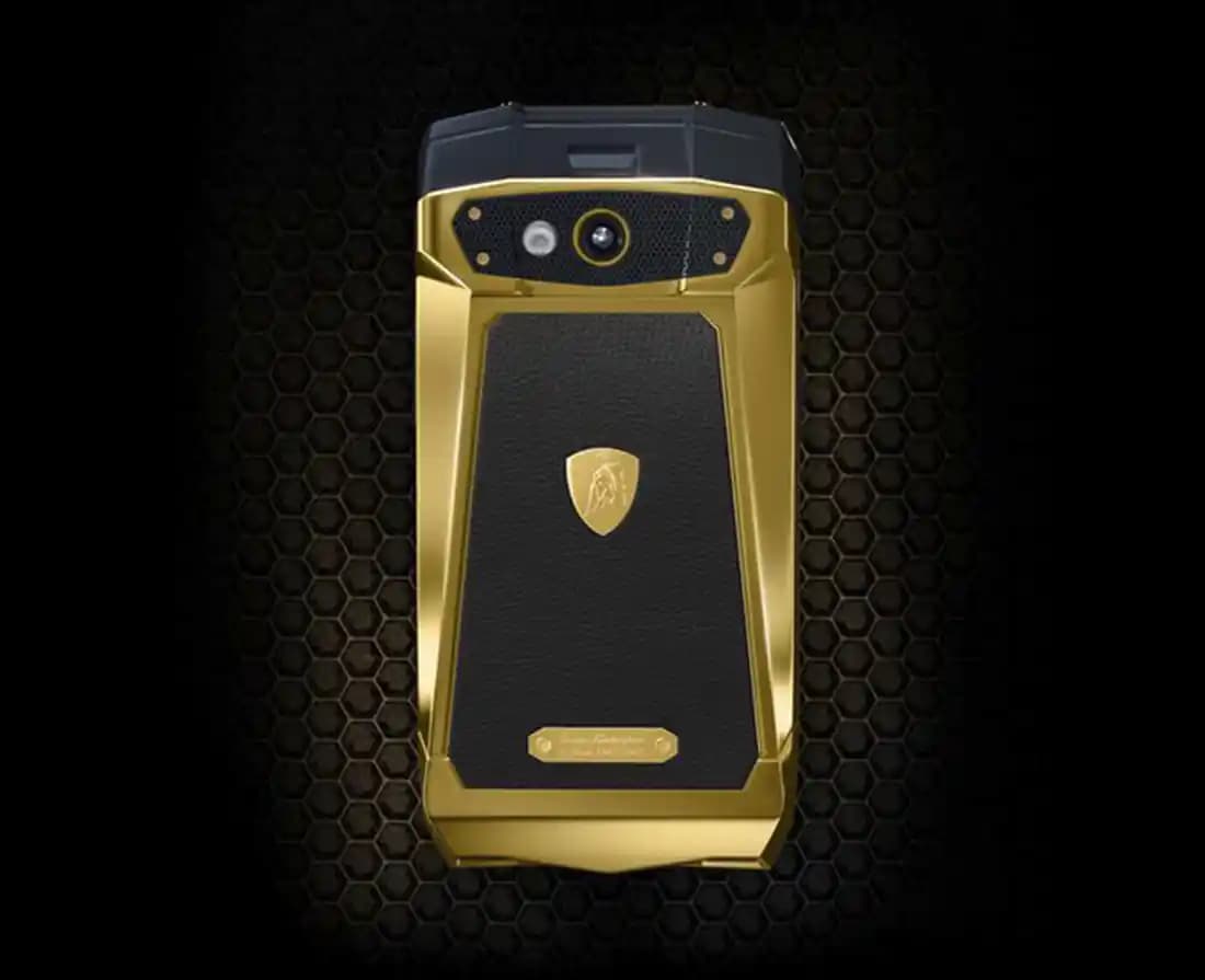 Lamborghini'nin Akıllı Telefon Girişimi Hakkında Güncel ve Güvenilir Bilgi Yok