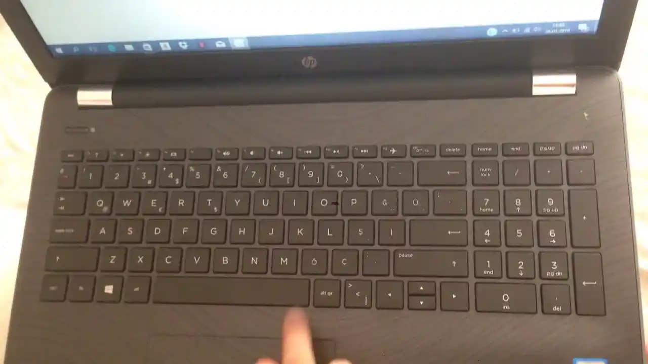 Laptop ve Elektronik Cihazların Teknik Çizimlerinde Et İşareti Nasıl Yapılır