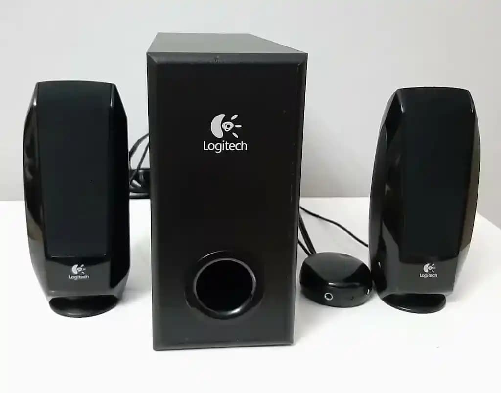 Logitech 2.1 Ses Sistemleri: Günümüzdeki Kullanım Alanları ve Özellikleri