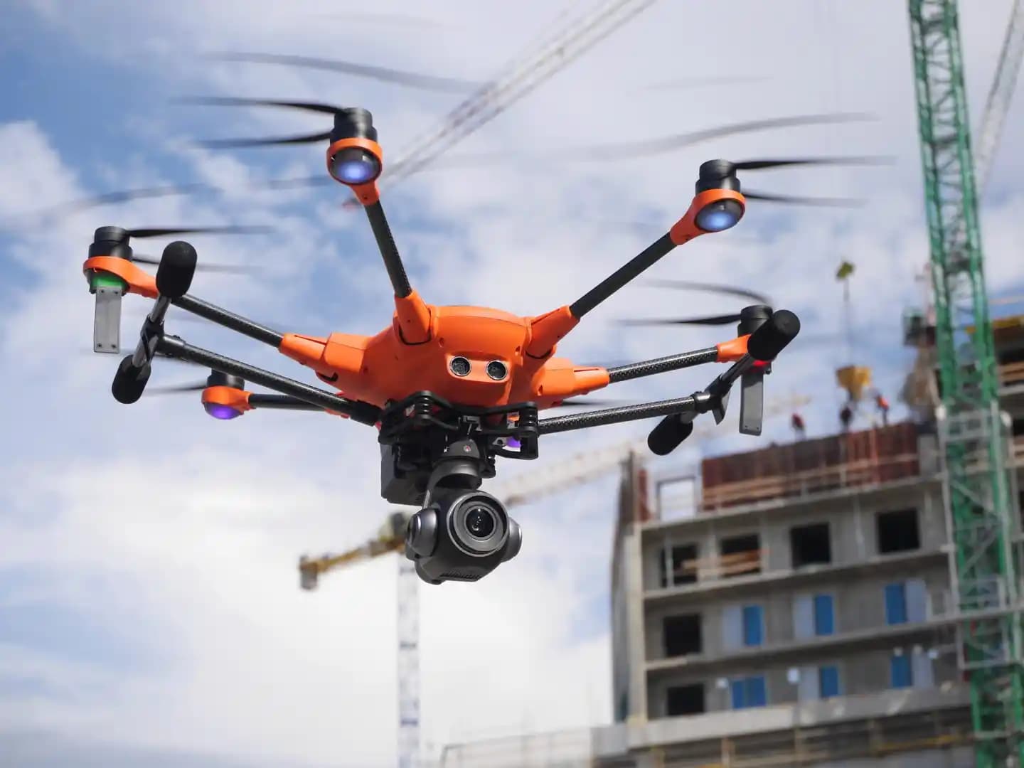 Profesyonel Drone Teknolojisinin Güncel Durumu ve Geleceği Analizi