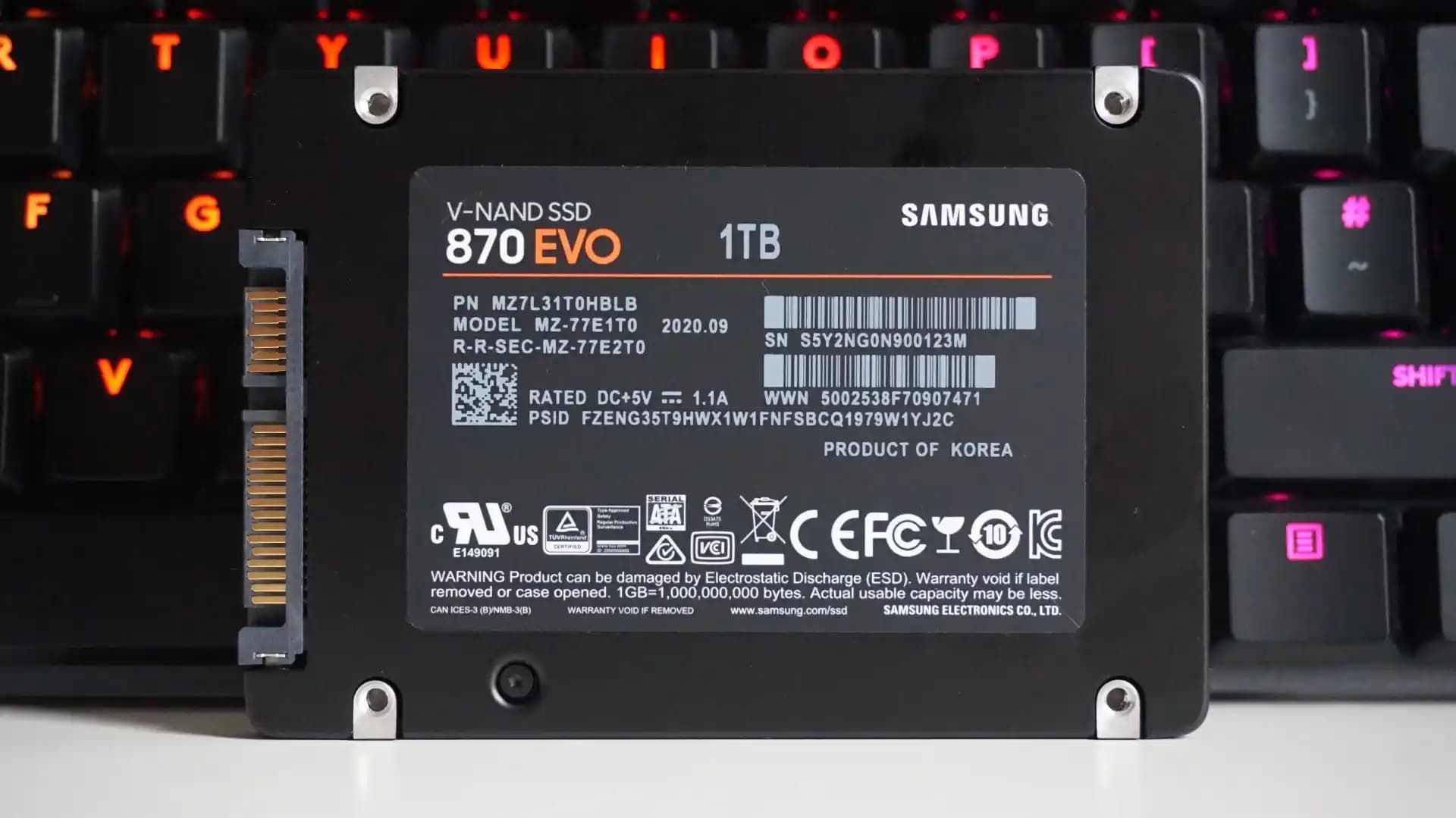 Samsung 870 Evo SSD: Yüksek Hız ve Güvenilirlik Sunan Modern Depolama Çözümü
