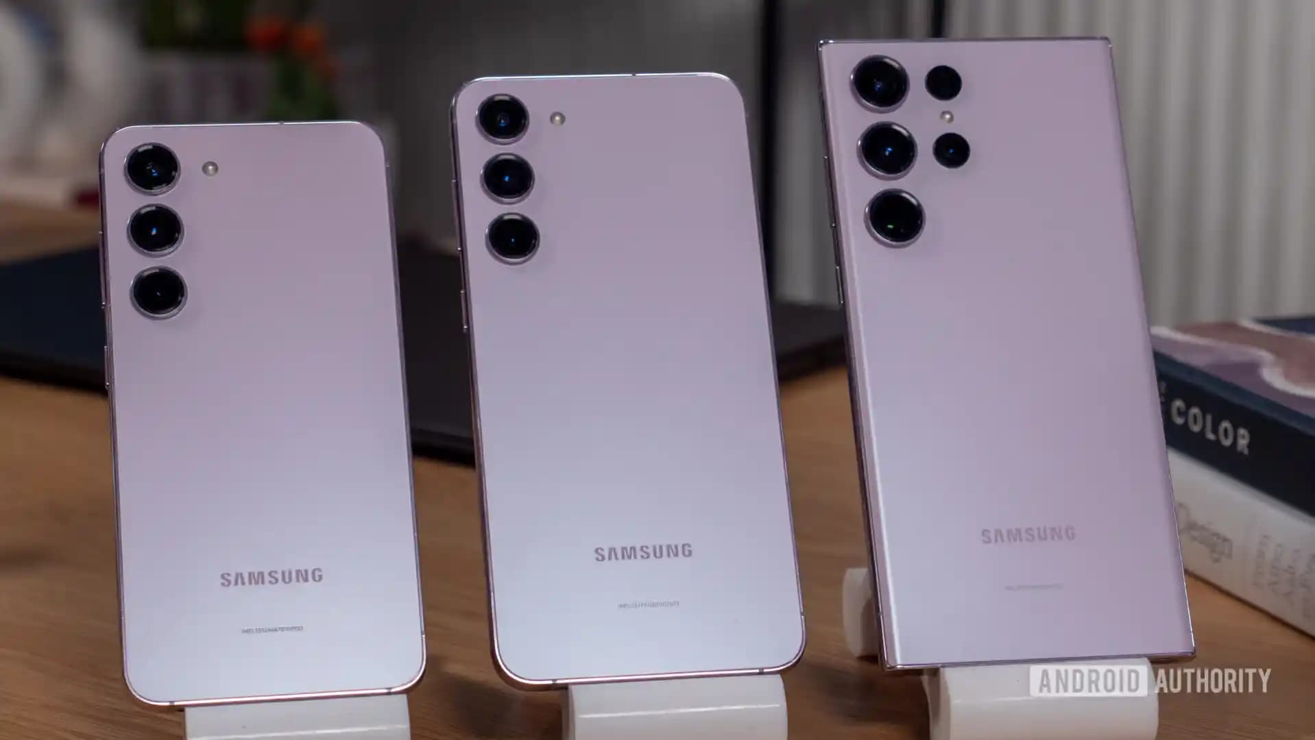 Samsung Galaxy S23 ve S23 Ultra Karşılaştırması: Tasarım, Kamera ve Performans Özellikleri