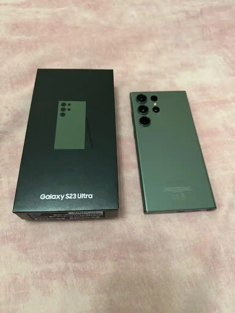 Samsung S23 Ultra Yeşil Renk Seçeneği ve Tasarım Detaylarıyla Kullanıcı Deneyimini Artırıyor