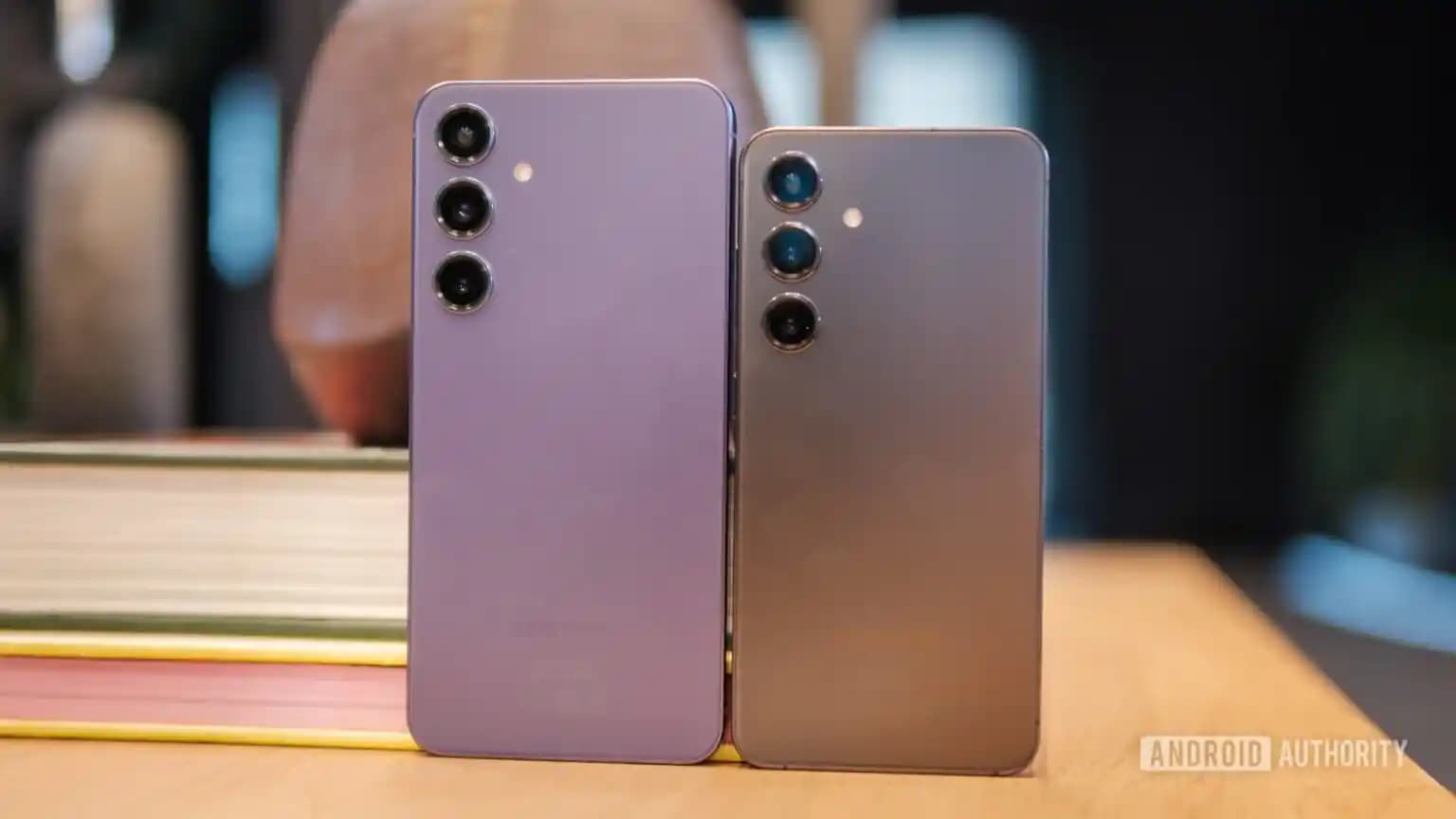 Samsung S24 ve S24 Plus Karşılaştırması: Ekran, Batarya ve Performans Özellikleri