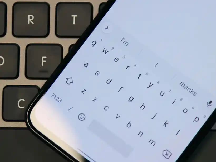 Telefonlarda Klavye Büyütme Özelliği ve Kullanım İpuçları