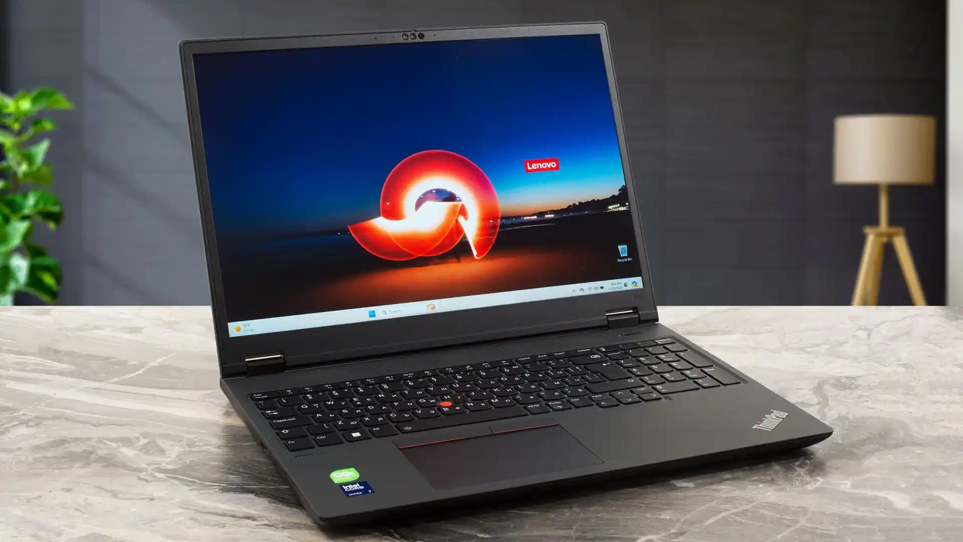 ThinkPad Serisi: Güçlü Performans ve Güvenilirlik Sunan Kurumsal Dizüstü Bilgisayarlar