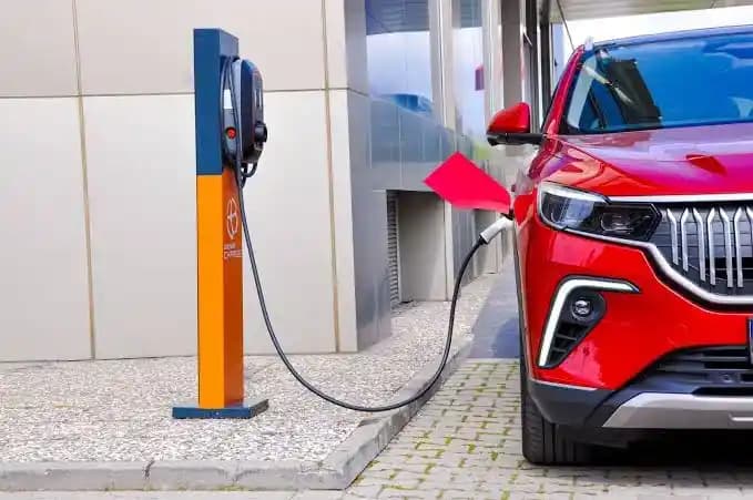 Togg Şarj İstasyonu Kurulum Maliyetleri ve Faktörleri Analizi