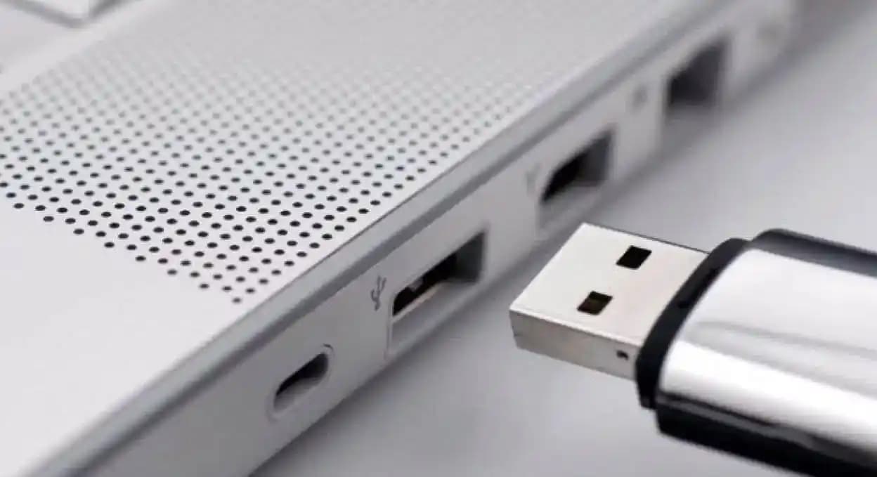 USB Teknolojisinin Temel Özellikleri ve Temizleme Yöntemleri Hakkında Güncel Bilgiler
