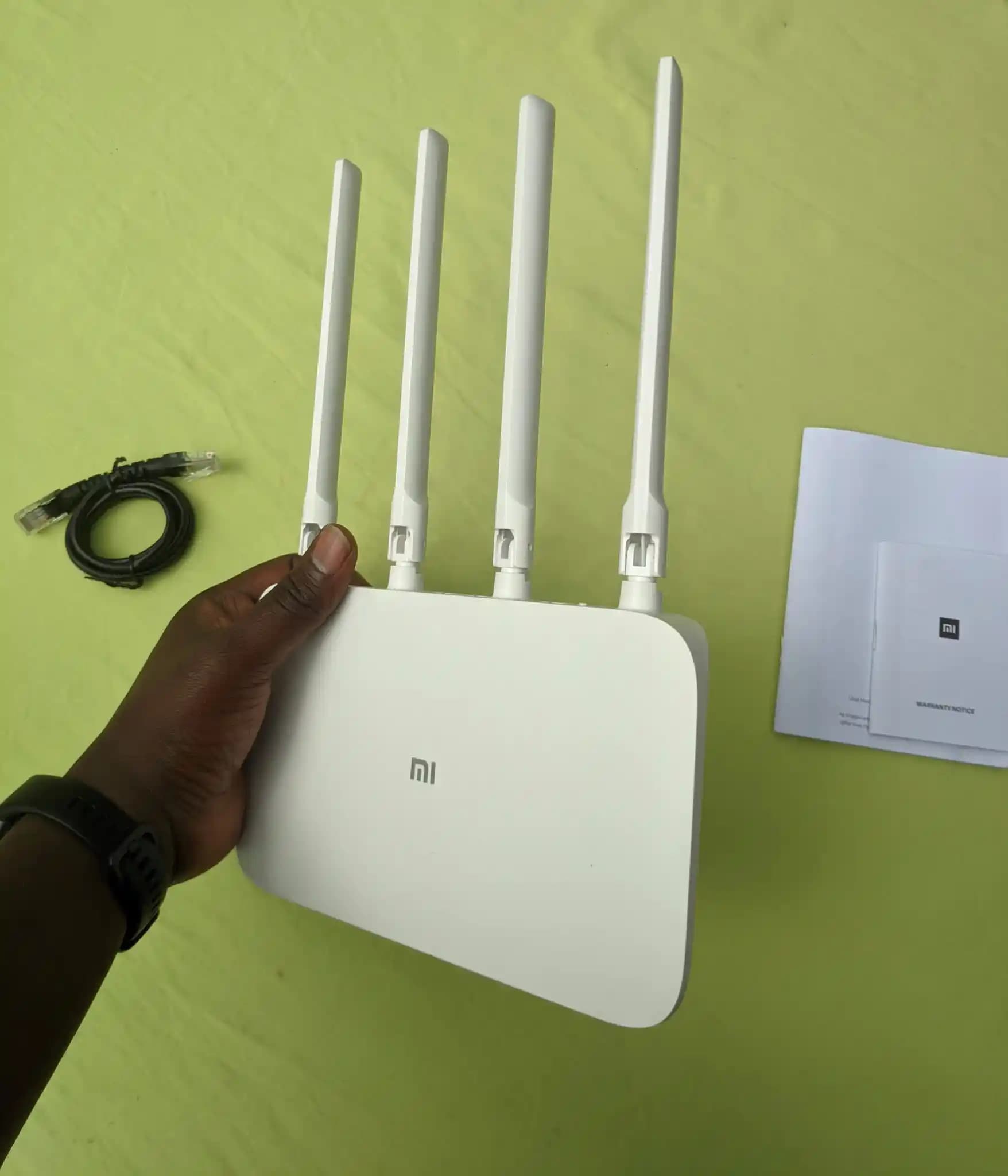 Xiaomi Mi Router 4A ile Ev ve Ofis İçin Güçlü ve Stabil Kablosuz Ağ Çözümleri
