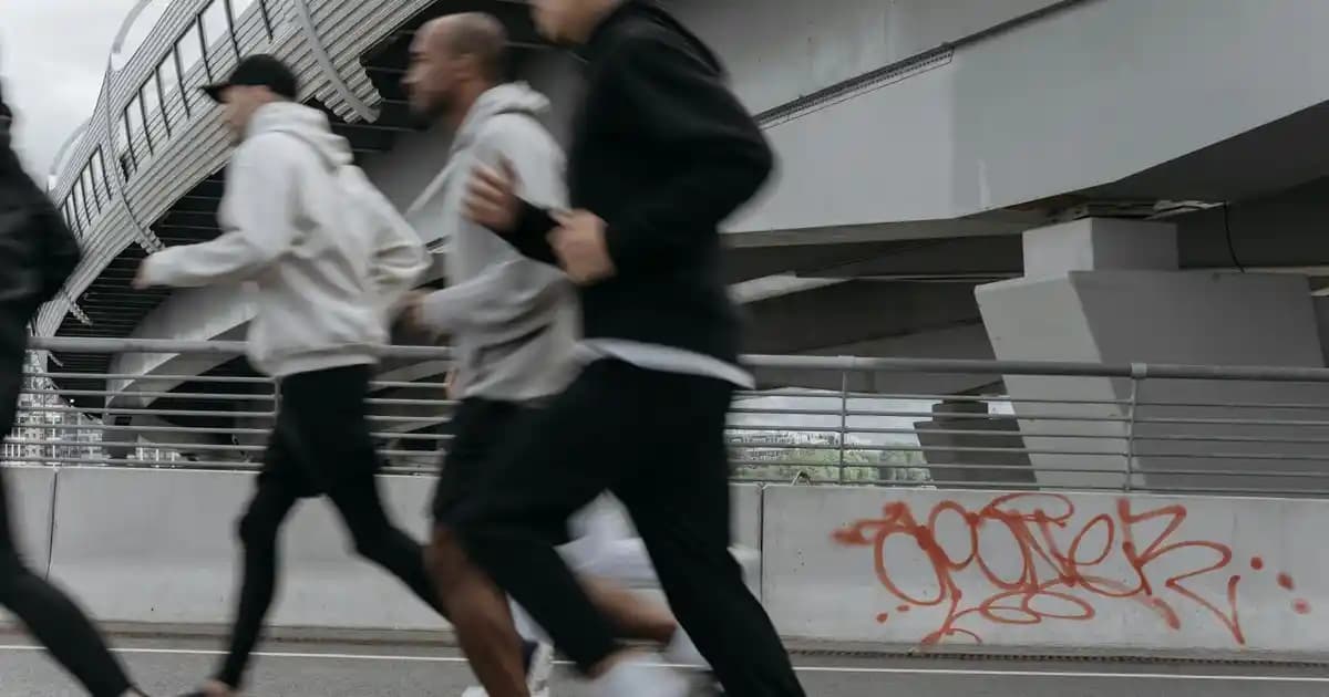 Çelik Kasa Telefonlar: Güçlü ve Güvenli Yapılarıyla Modern Kullanım Çözümleri