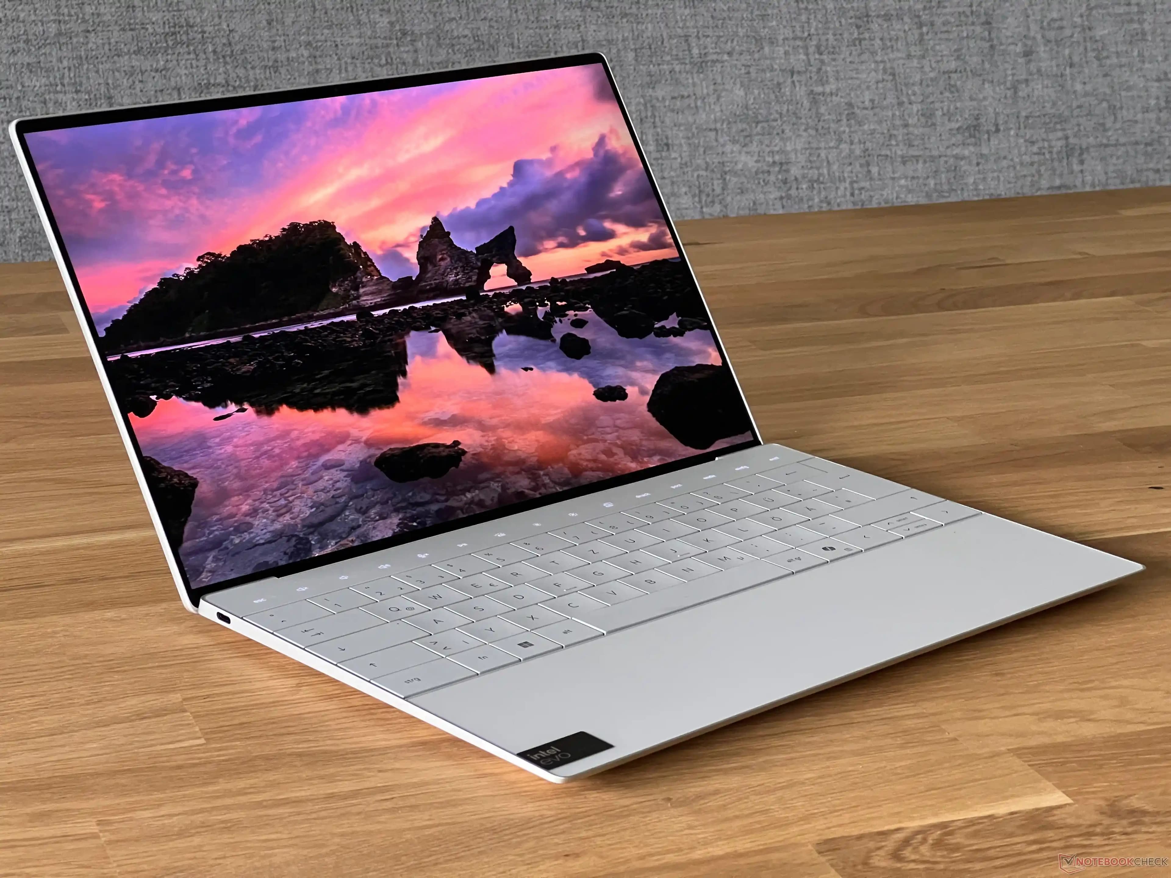 Dell XPS 13: Yüksek Performans ve Şık Tasarımıyla Modern Dizüstü Bilgisayar Seçenekleri