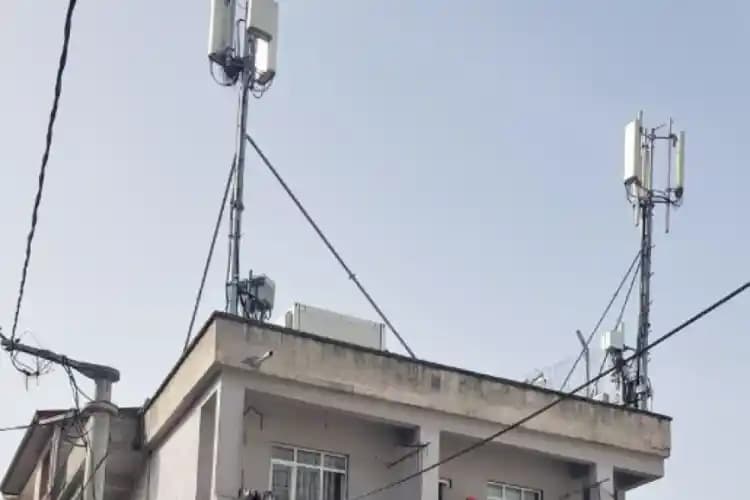 Evin Üzerine Baz İstasyonu Kurulması: Sağlık, Güvenlik ve Estetik Perspektifler