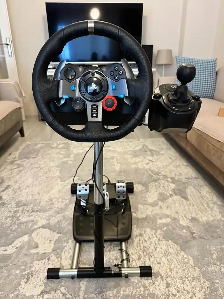 G29 Direksiyon: Yüksek Performanslı Yarış Simülatörü ile Gerçek Sürüş Deneyimi