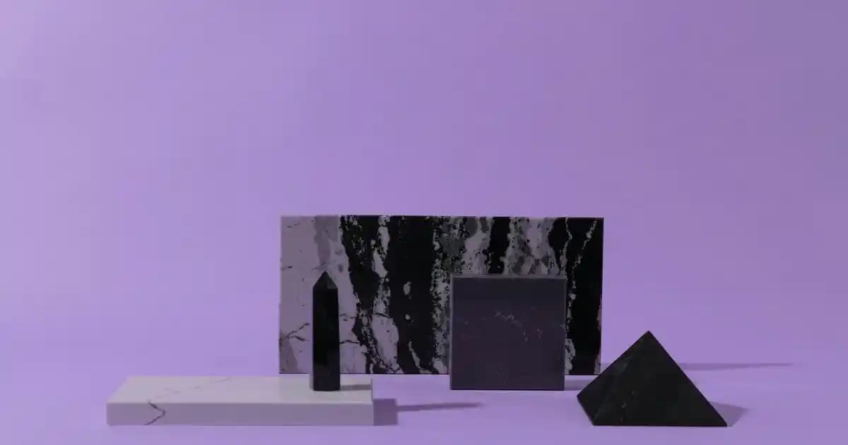 iPhone 13: Güncel Özellikler ve Uyumlu Elektronik Aksesuarlar Hakkında Detaylı Bilgi