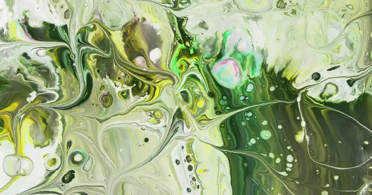 iPhone 13 Renkleri 2025: Tarzınızı Baştan Yaratacak En İyi Seçenekler