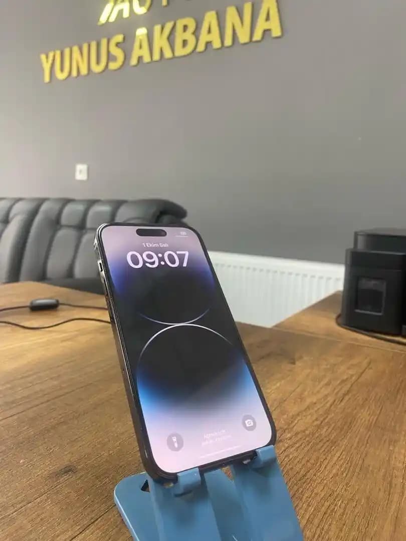 iPhone 14 İkinci El Satın Alma ve Satış Rehberi: Güvenli ve Uygun Fiyatlı Seçenekler
