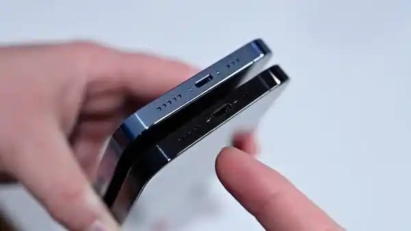 iPhone 14 Şarj Girişi: Tasarım, Özellikler ve Gelecek Trendleri
