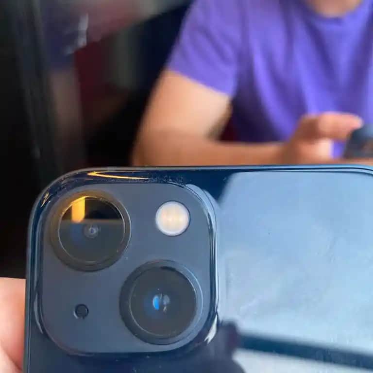 iPhone Kamerasında Leke ve Siyah Nokta Sorunu Çözüm Yolları Rehberi
