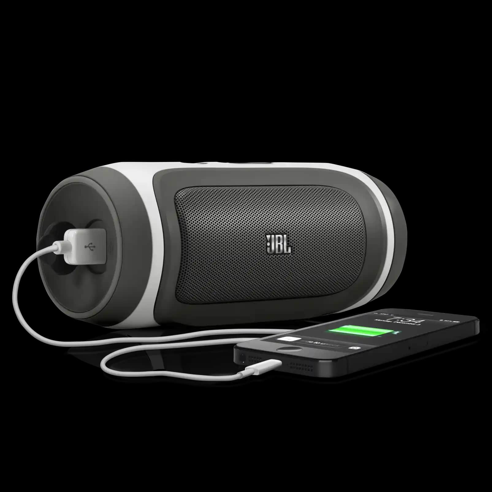 JBL Charge Serisi: Taşınabilir Ses Deneyiminde Güçlü ve Dayanıklı Çözümler