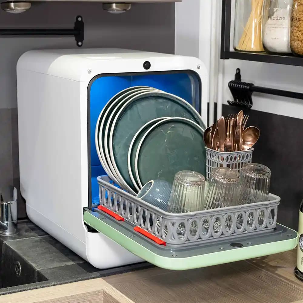 Küçük Bulaşık Makineleri: Dar Alanlar İçin Pratik ve Ekonomik Çözüm Seçenekleri