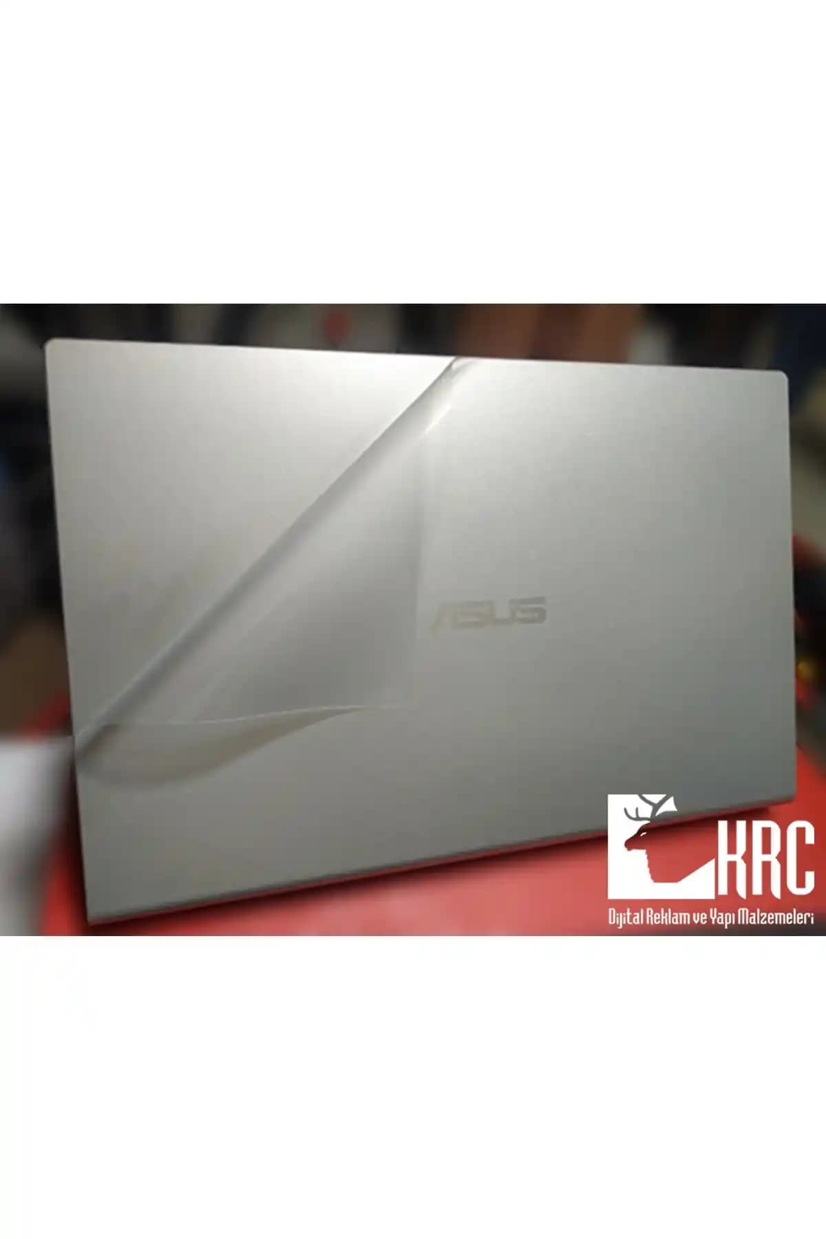 Laptop Koruyucu Kaplama Çeşitleri ve Avantajlarıyla Uzun Ömürlü Kullanım İpuçları