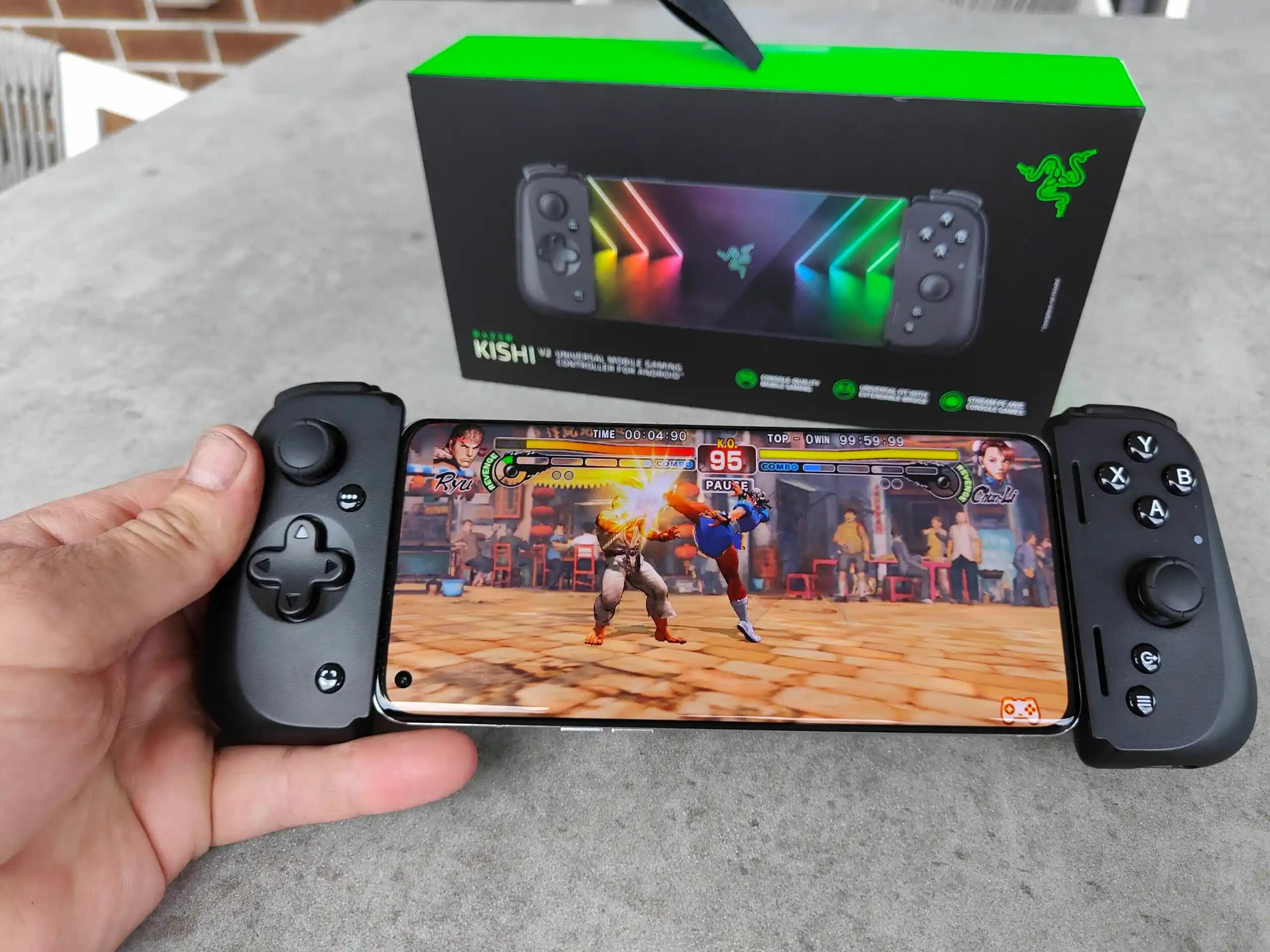 Razer Kishi V2 Mobil Oyun Deneyimini Yükselten Gelişmiş Kontrolcü Özellikleri ve Kullanım İpuçları