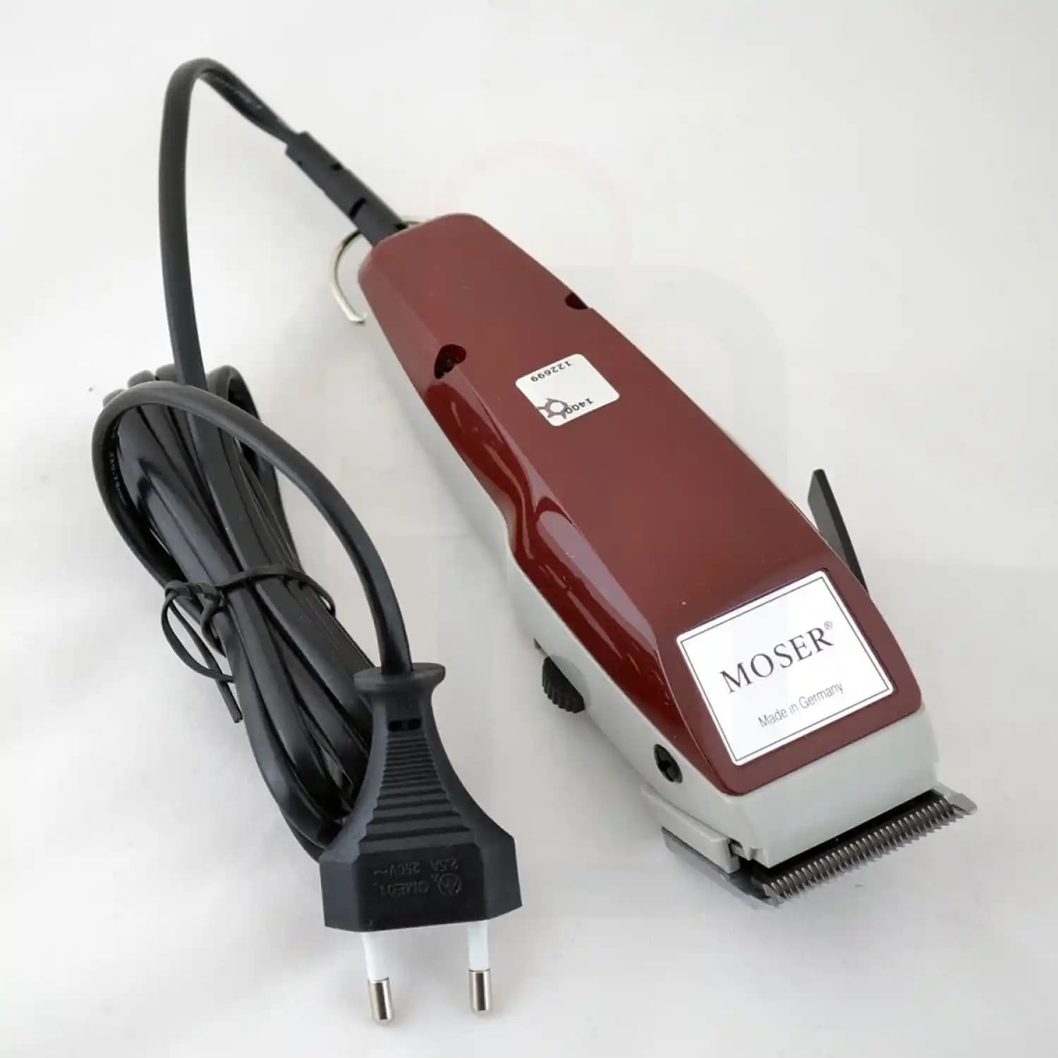 Saç Tıraş Makinesi Seçerken Dikkat Edilmesi Gerekenler ve En İyi Modeller