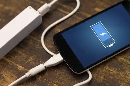 Yeni Telefonun İlk Şarjı ve Pil Sağlığını Uzun Süre Koruma Yöntemleri